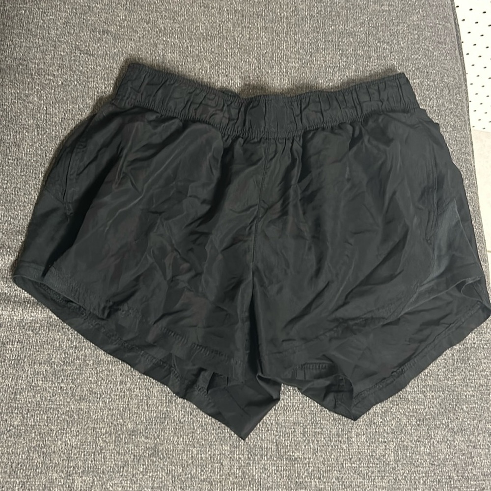 Athletic Shorts 🖤